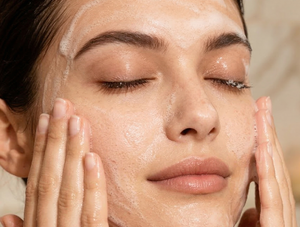MİKRO KANAL TEKNOLOJİSİ MICRO SHOT 300 KOLAJEN SERUM, 100 SAAT NEMLENDİRİCİ PEPTİT BIOREPAIR SET